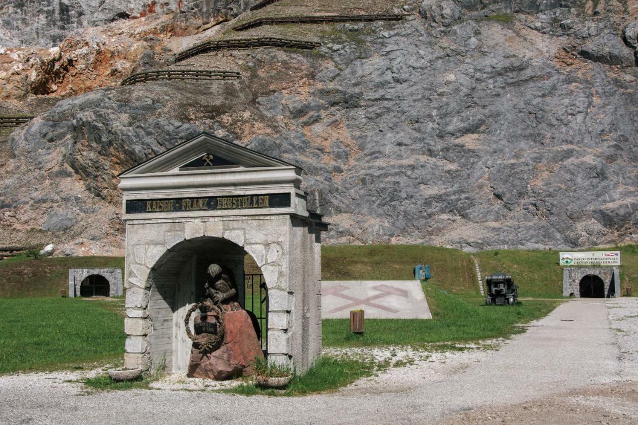 La Casa Di Davide - David Home Cave del Predil المظهر الخارجي الصورة